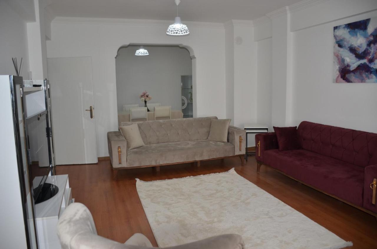 Appartement cosy et tout équipé au cœur d'Antalya Extérieur photo