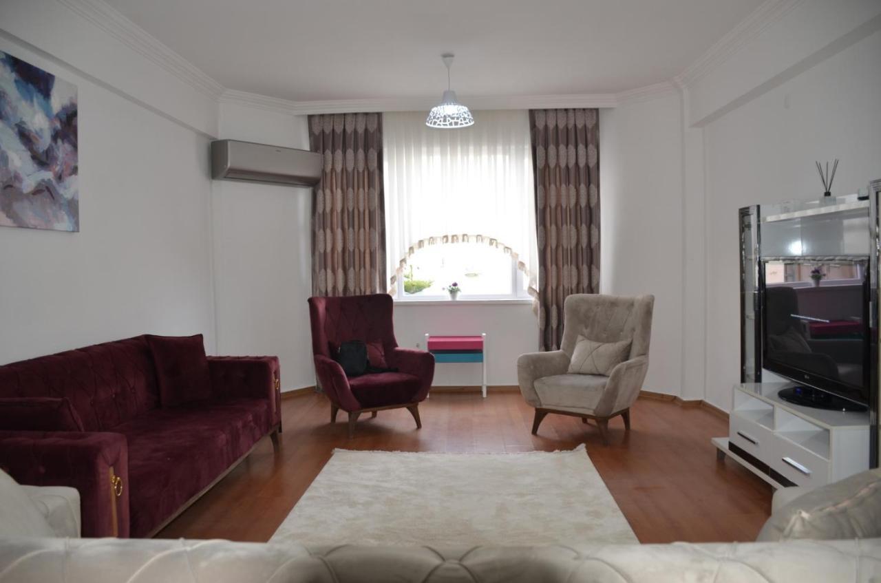 Appartement cosy et tout équipé au cœur d'Antalya Extérieur photo