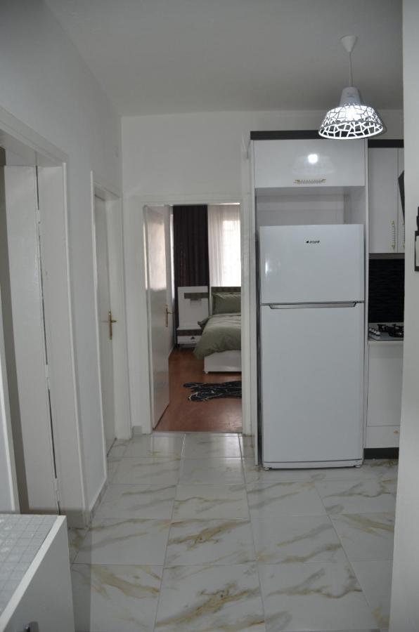 Appartement cosy et tout équipé au cœur d'Antalya Extérieur photo